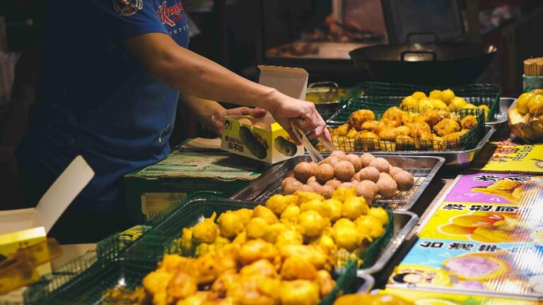 Malaysia Street Food Feature image